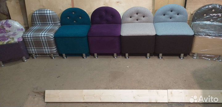 Пуфики со спинкой