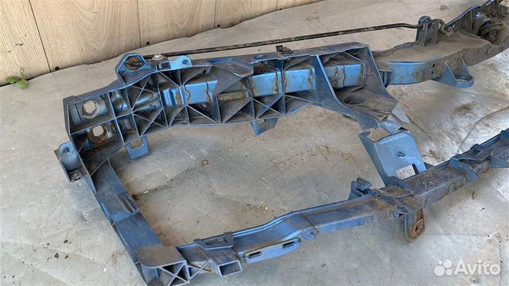 Панель передняя телевизор от Ford Focus II 2005-2