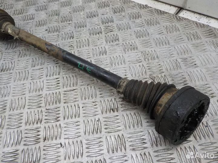 Привод задний правый на Skoda Yeti 1K0501204G