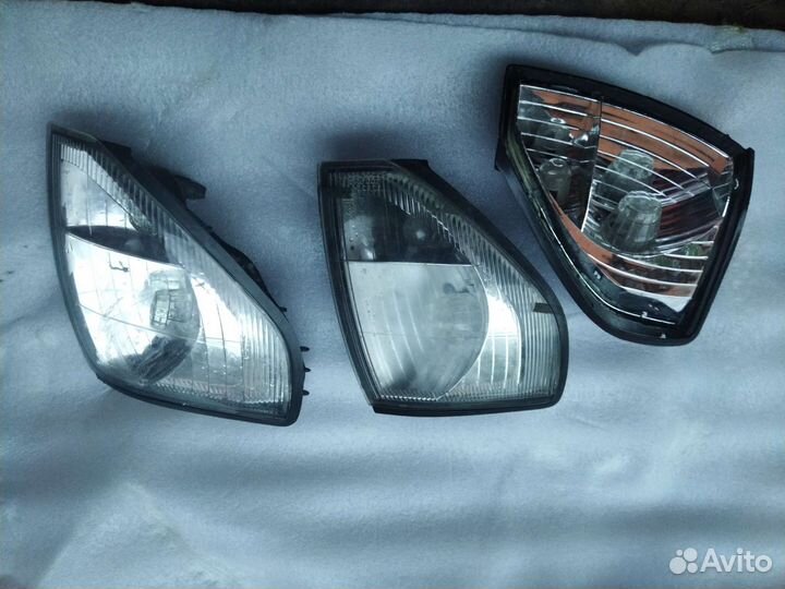 Фара передняя Toyota Land cruiser Prado 90,95