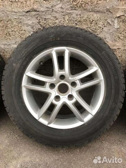Continental VancoIceContact 215/65 R16