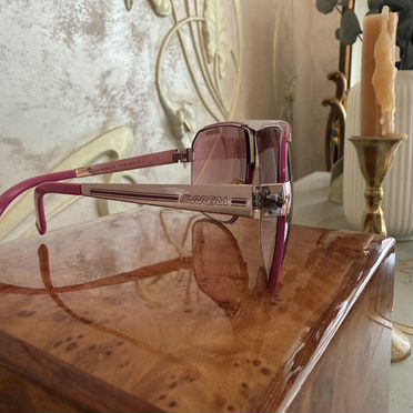 Солнцезащитные очки женские Carrera