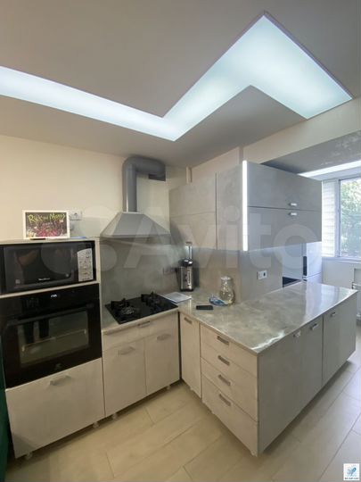 2-к. квартира, 65,7 м², 2/9 эт.