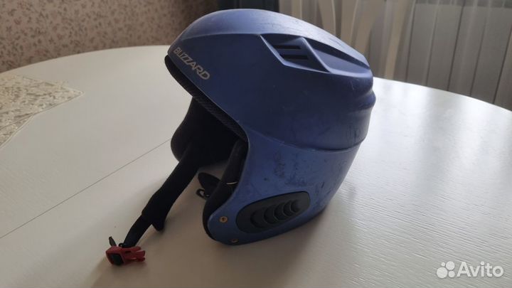 Шлем горнолыжный взрослый