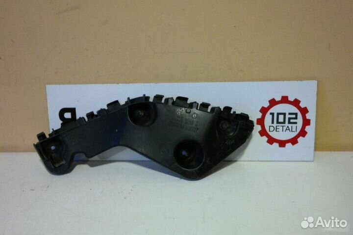 Кронштейн бампера задний правый Renault Duster