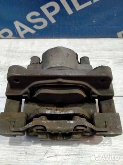 Суппорт передний левый Bmw 523I F10 N20B20B