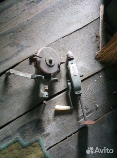 Дрель и точилка