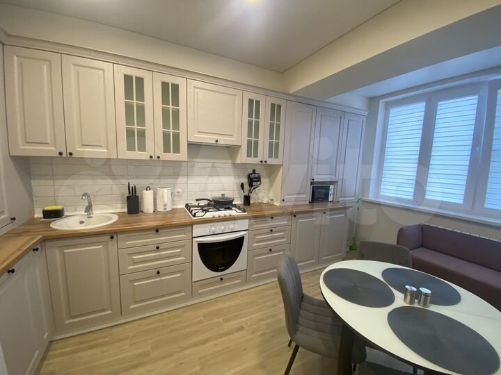 1-к. квартира, 40 м², 1/5 эт.