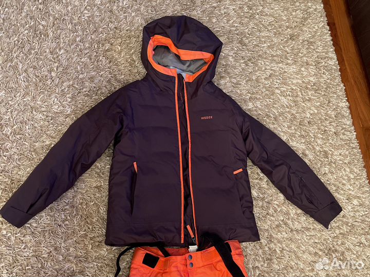 Костюм горнолыжный