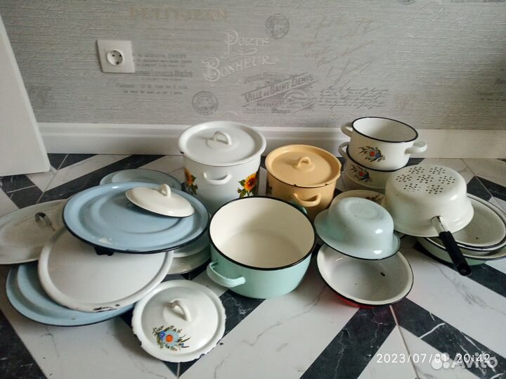 Кастрюли, ковши, миски