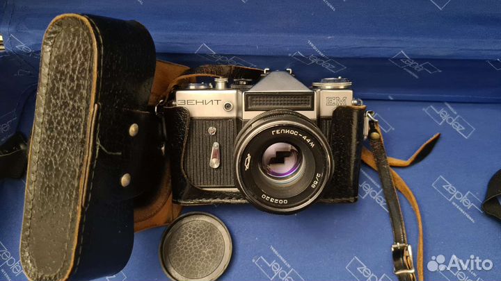 Фотоаппарат Зенит. Объектив гелиос-44м. СССР
