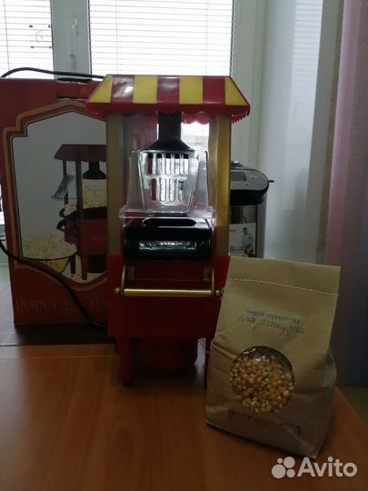 Попкорница