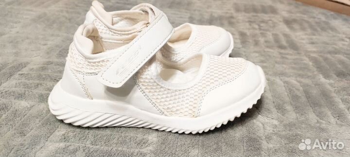 Сандали летние,легкие,сетка.размер 30