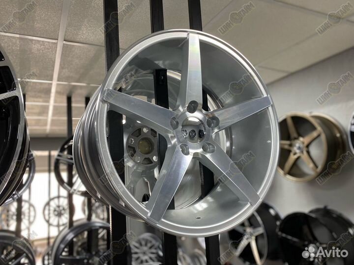 Диски Vossen VPS-303 R18 5x112