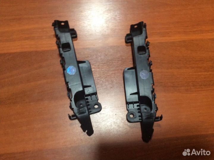 Шевроле Круз кронштейн переднего бампера