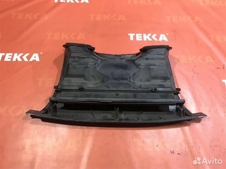 Корпус салонного фильтра бмв Х5 E53