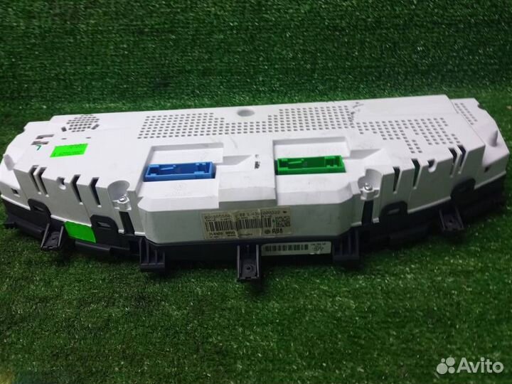 Панель приборов (Щиток ) Volkswagen Touareg (200