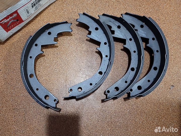 Колодки барабанные Explorer II. Aerostar. Explorer