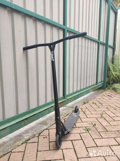 Трюковой самокат limit