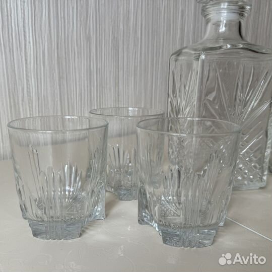 Набор для виски графин (штоф) и 6 стаканов