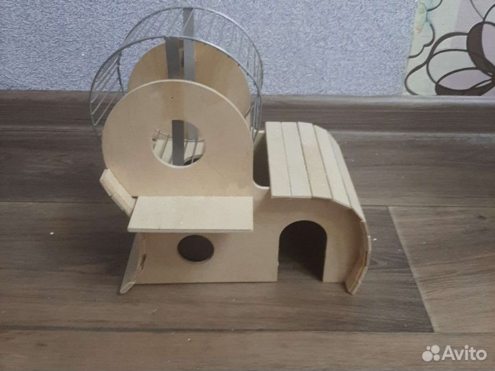 Домик-колесо для хомяка