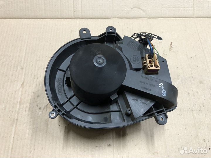Моторчик печки под климат VW Passat B5/Audi A4 B5