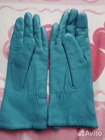 Перчатки женские