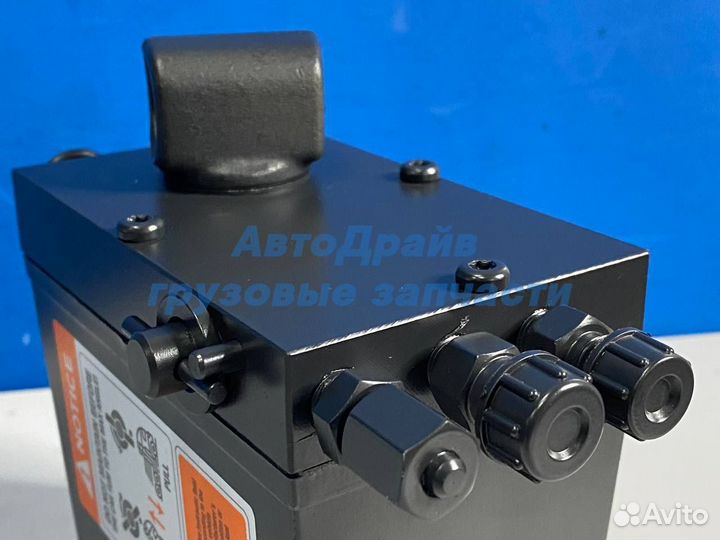 Насос подъема кабины Даф 106