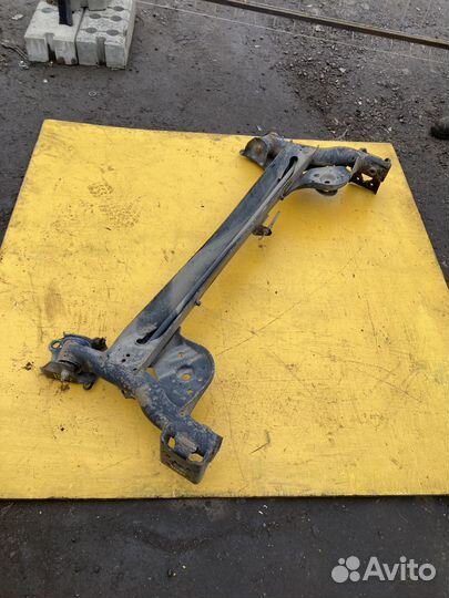 Балка задняя для LADA Largus