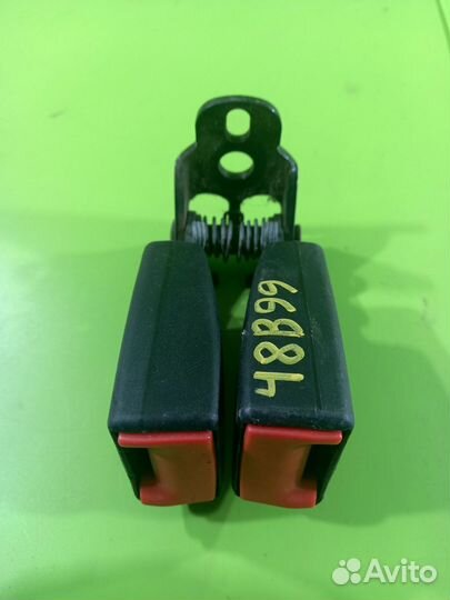 Ответная часть ремня безопасности Ford Focus 1