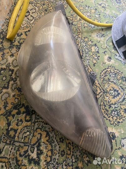 Фара на хонда фит