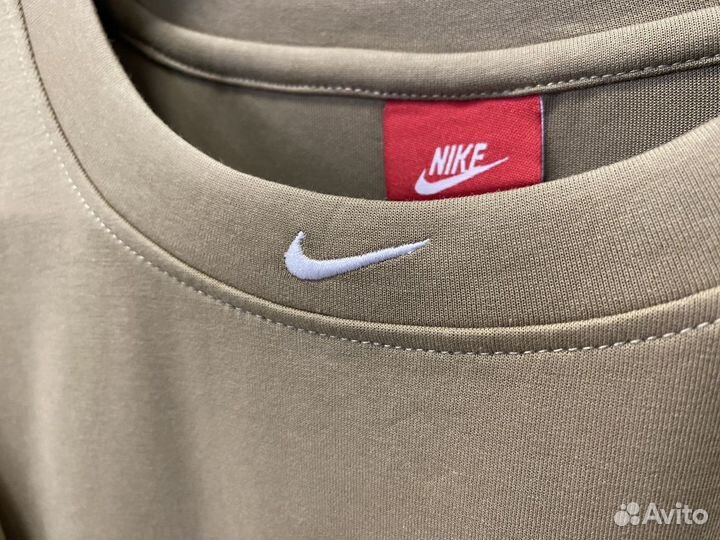 Костюм Nike спортивный