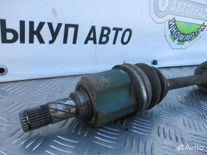 Привод передний правый Mazda Demio 1.5 2000г