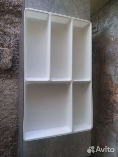 Лоток для столовых приборов