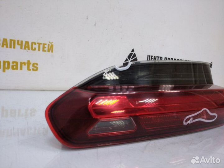 Фонарь внутренний диодный правый Bmw X4 G02