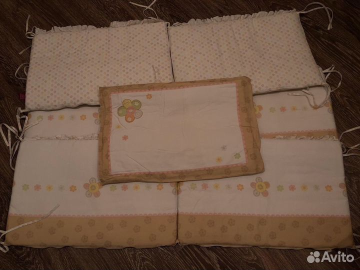 Комплект постельного белья в детскую кроватку