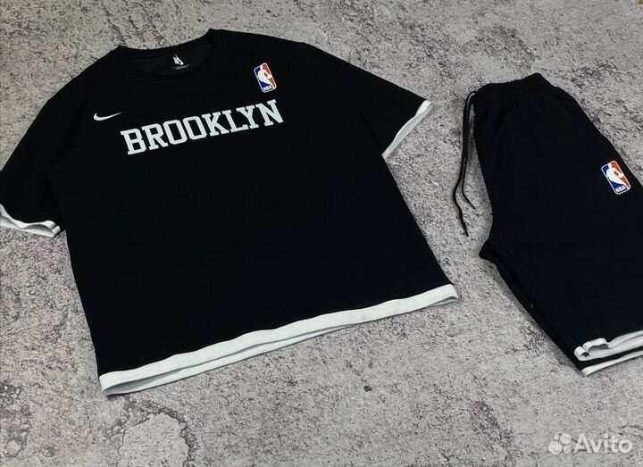 Двойка Nike Brooklyn lux