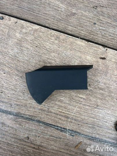 Заглушка обшивки двери передняя левая Audi 3 8P