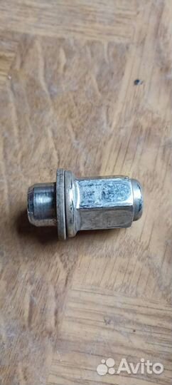 Гайки колесные Toyota prado