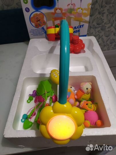 Мобиль музыкальный с проектором