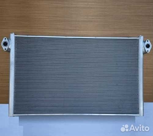 Радиатор масляный Hitachi ZX470