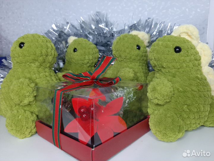 Вязаная игрушка дракон/динозавр