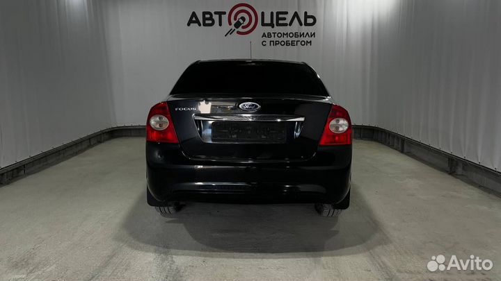Ford Focus 2.0 МТ, 2008, 400 000 км