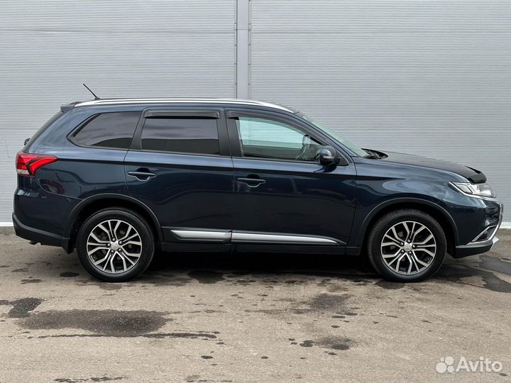 Mitsubishi Outlander 2.0 CVT, 2016, 138 777 км