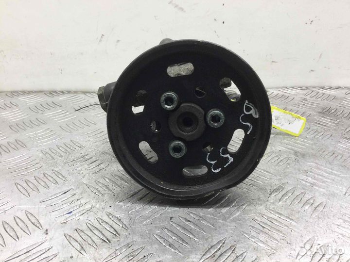 Насос гидроусилителя руля Audi A3 1J0422154A; спра