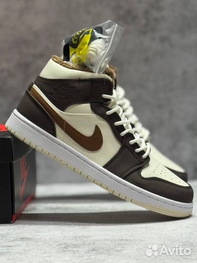 Air Jordan 1 Mid SE Cream Dark Кеды Мужские