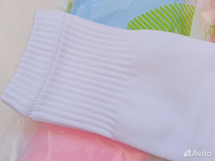 Гетры футбольные, новые, обрезки