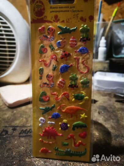 Наклеечки. Стразики. Кучерявые бантики