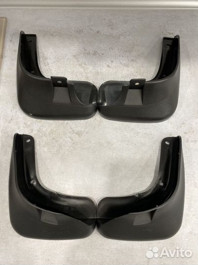 Комплект брызговиков на Лачетти/Джентра