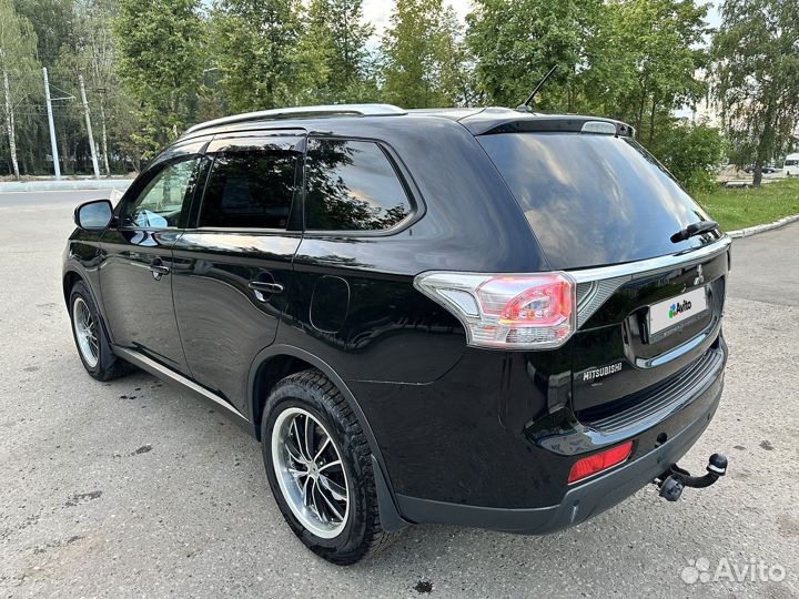 Mitsubishi Outlander 2.0 CVT, 2012, 201 000 км